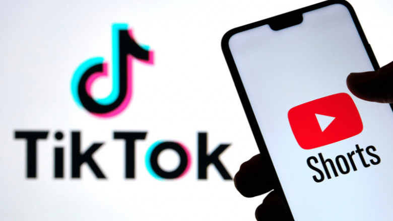 YouTube Shorts pe fond de TikTok