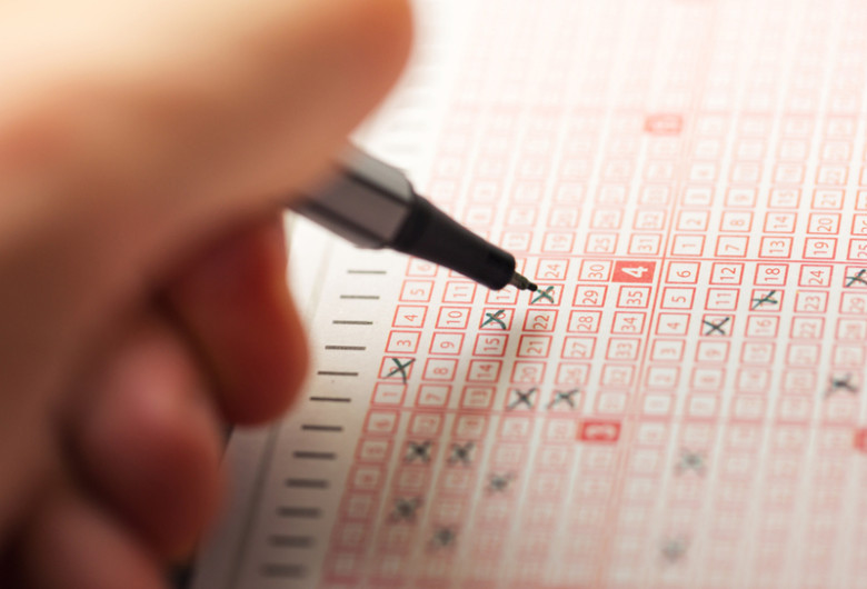 Bilet de loto, loterie, numere câștigătoare, jocuri de noroc, 6 din 49, Joker