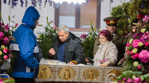 IASI - SFANTA PARASCHEVA - PELERINAJ