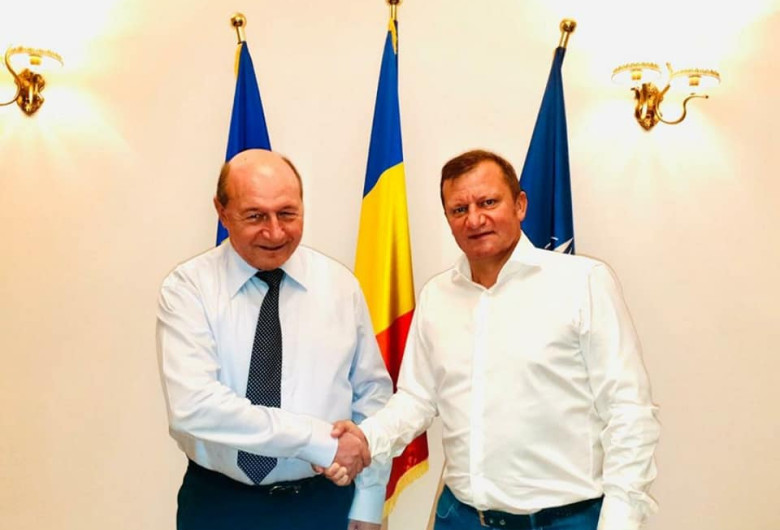 traian-basescu-dorinel-munteanu