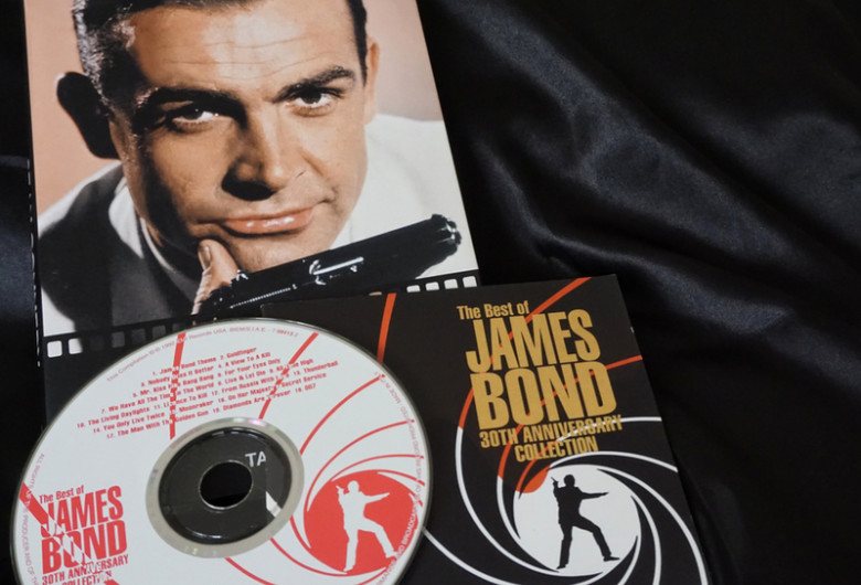 Sean Connery ca James Bond, agentul 007