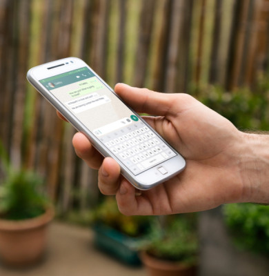WhatsApp, mesagerie instantanee, social media