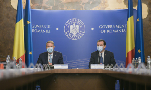 Klaus Iohannis în ședința de Guvern Orban