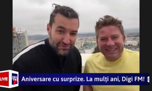 Smiley si Pavel Bartos