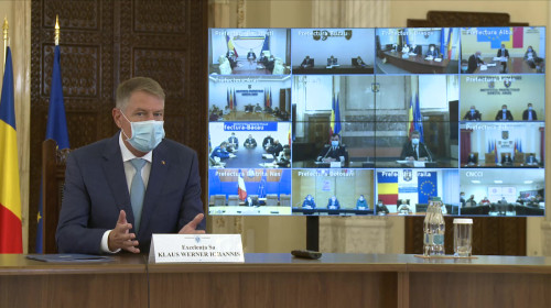 Klaus Iohannis la videoconferința cu prefecții