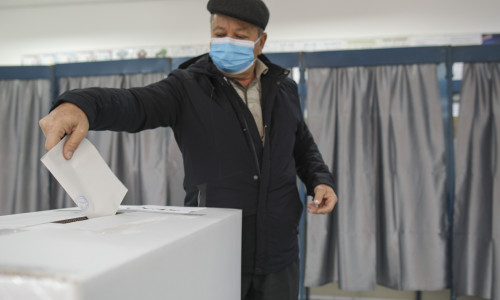 INSTANT_VOT_PARLAM_80_INQ_Octav_Ganea