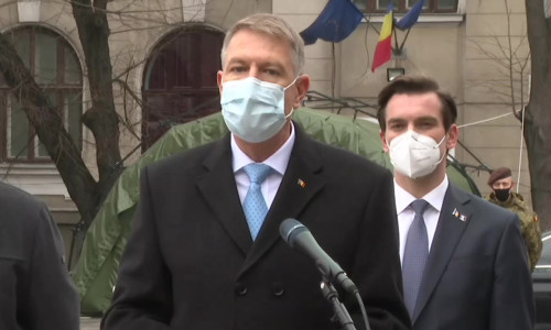 Klaus Iohannis și Andrei Baciu la Institutul Cantacuzino