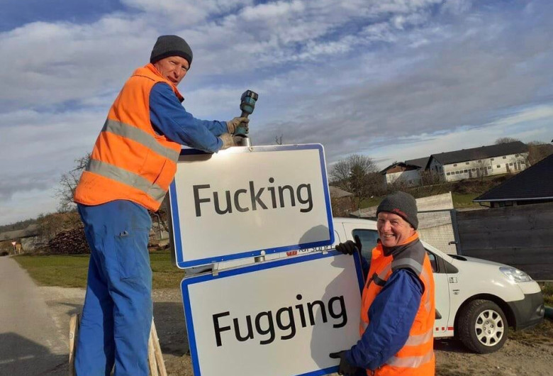Satul Fucking din Austria redenumit Fugging
