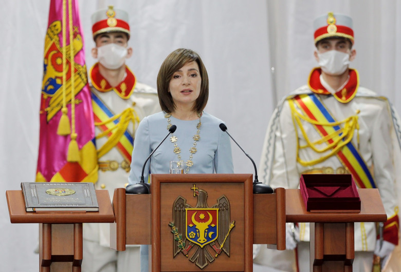 Maia Sandu, învestită în funcția de președinte