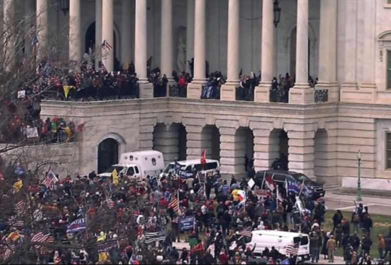 asalt capitoliu