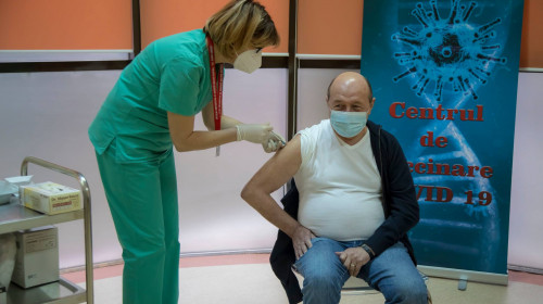 Traian Băsescu, vaccinat anti-COVID-19