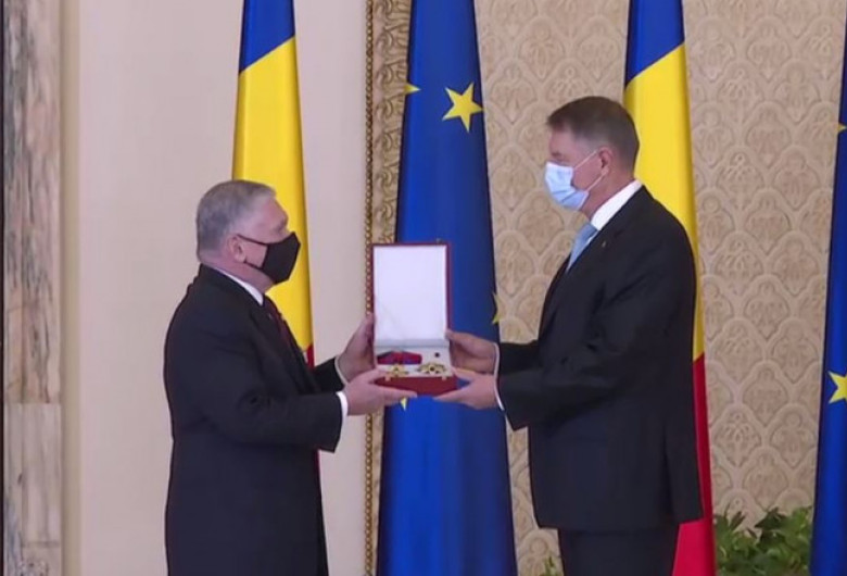 Zuckerman decorat de Iohannis