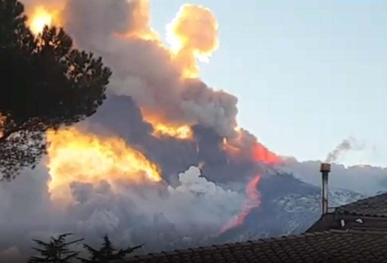 eruptie etna