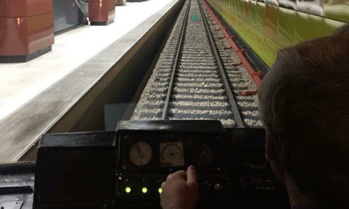 Conductor salariat la Metrorex în metrou