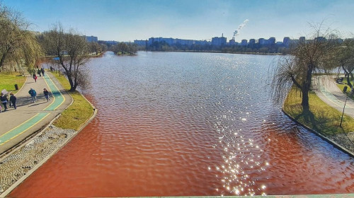 Lacul IOR roșu