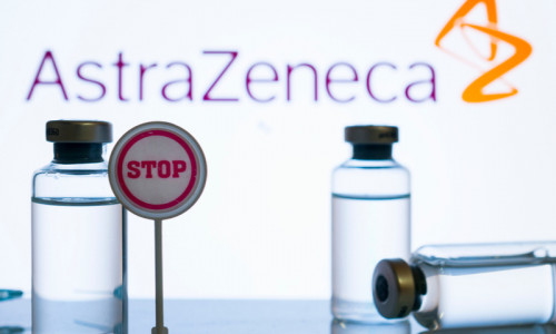 Suspendarea vaccinării cu AstraZeneca