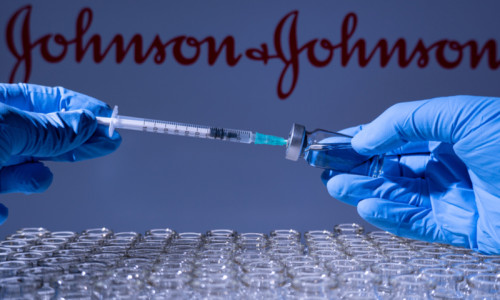 Vaccin Johnson&Johnson pentru COVID-19, coronavirus, injecție cu ser dintr-o doză de imunizare