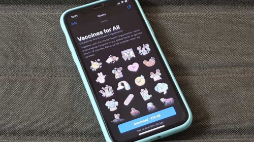 Stickere cu vaccinarea pe WhatsApp