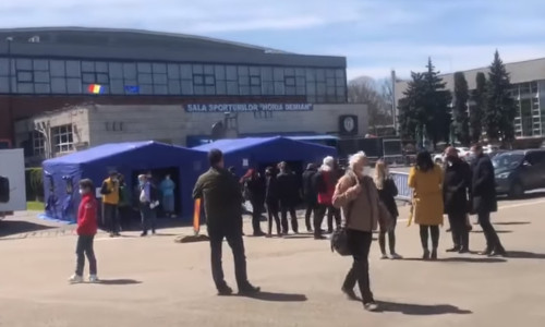 Centru de vaccinare drive-thru din Cluj-Napoca
