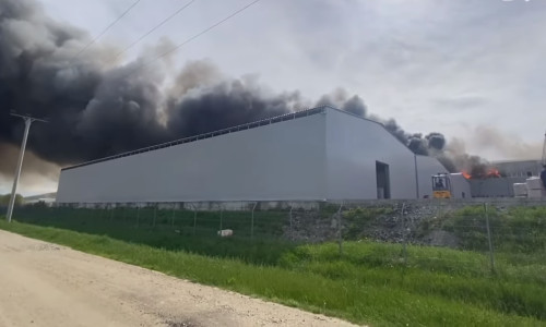 Incendiu la o fabrică de hârtie igienică din Dej
