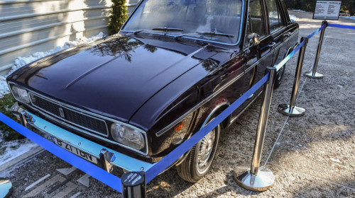 Mașina primită de Ceaușescu de la Șahul Iranului