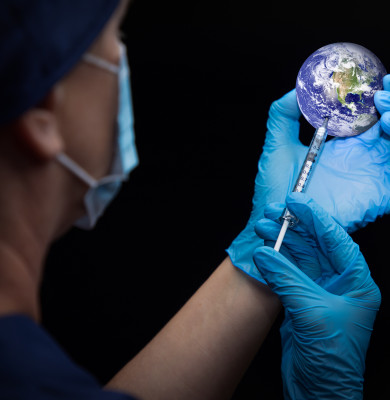 Peste 2 miliarde de doze de vaccin administrate la nivel global