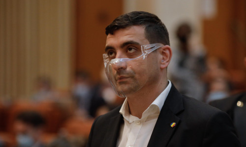 George Simion cu mască