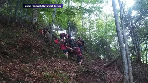 Salvamontiști din Bușteni recuperează un turist