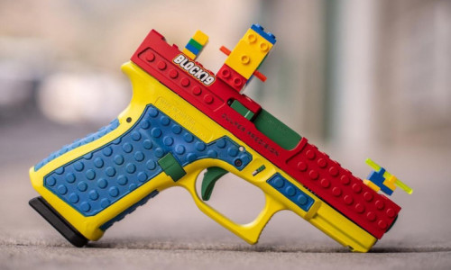 pistol-lego-instagram