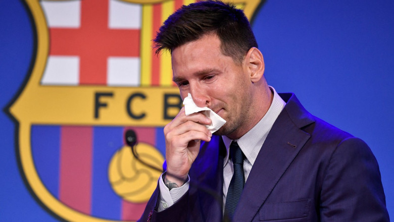 Lionel Messi, în lacrimi, plânge la FC Barcelona