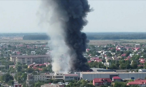 Incendiu la hală din Mogoșoaia