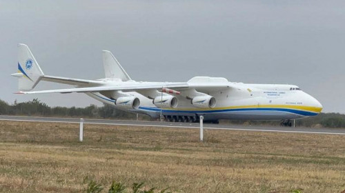 Avion, aeronavă Antonov AN-225 Mriya