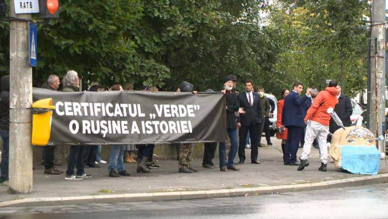 Protest AUR anti-certificat verde