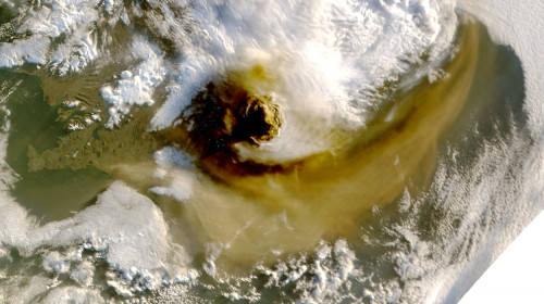 vulcan Grimsvotn eruptie islanda profimedia