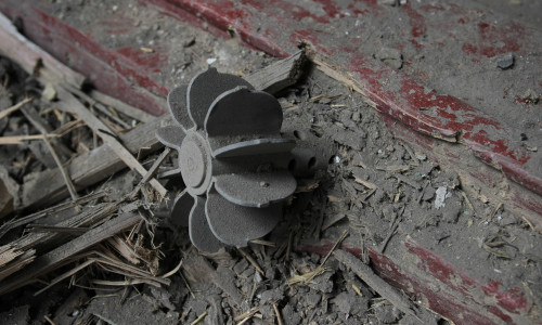 Mortar fire hits village in Lugansk Region, Ukraine