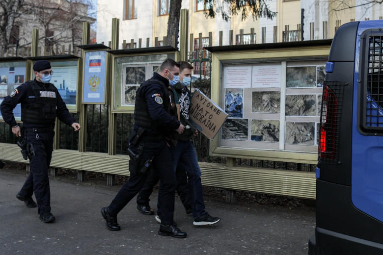 AMB_RUS_PROTEST_01_INQUAM_Octav_Ganea