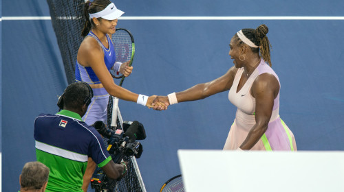 Emma Răducanu a eliminat-o pe Serena Williams la Cincinnati