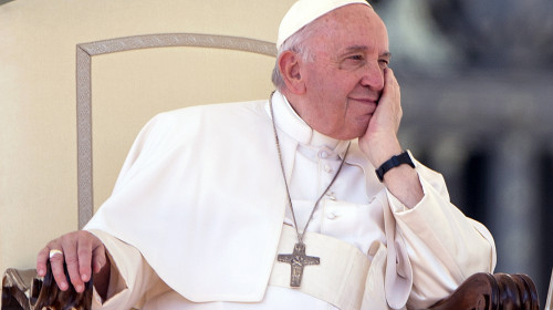 ITALY - POPE FRANCIS DURING AN AUDIENCE TO MEMBERS OF THE COMMUNION AND LIBERATION MOVEMENT AT ST PETER'S SQAURE - 2022/10/15