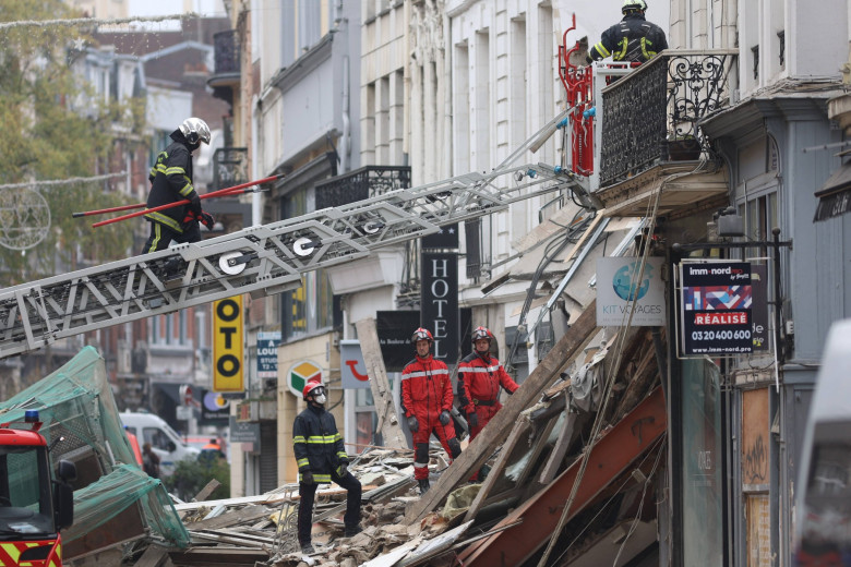 Lille: buildings collapsed