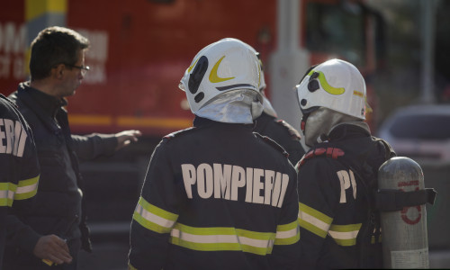 Bucharest,,Romania,-,October,18,,2022:,Romanian,Firefighters,(pompieri),During