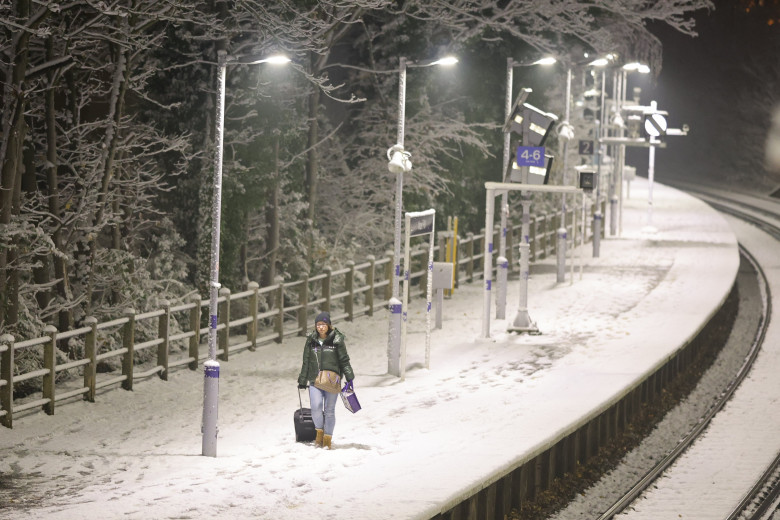 Snow Falls in London, London, UK - 12 Dec 2022