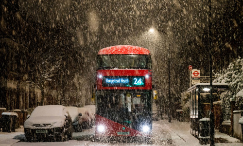 Snow falls in Hampstead., Hampstead heath, London, UK - 12 Dec 2022