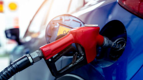 Compensarea prețului carburanților ar putea fi eliminată din 2023/ Shutterstock