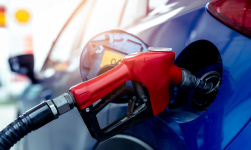 Compensarea prețului carburanților ar putea fi eliminată din 2023/ Shutterstock