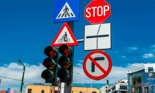 Brasov,,Romania-,06,August,2020:,Traffic,Street,Signs,,,Semaphore