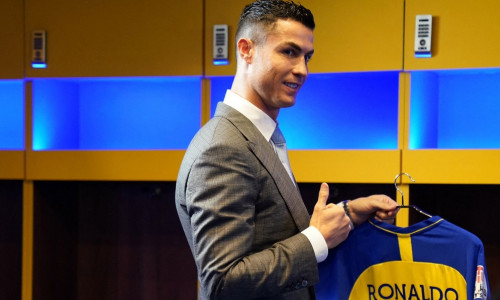 Saudi Arabia's Al-Nassr welcome superstar Cristiano Ronaldo