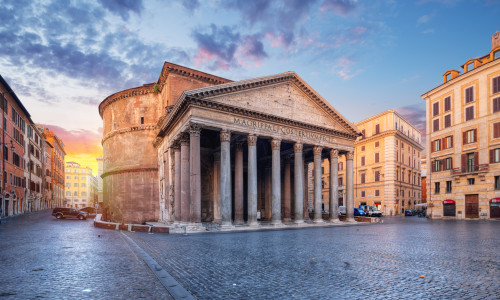 View,Of,Pantheon,In,The,Morning.,Rome.,Italy.