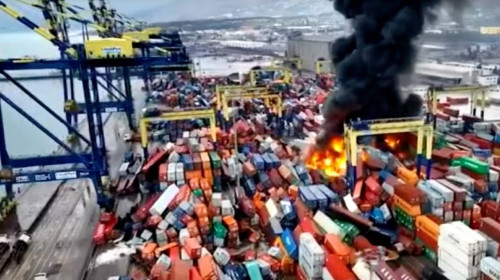 Incendiu de proporţii în portul Iskenderun din Turcia/ Captură video Youtube