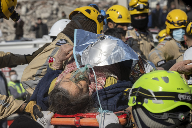 Woman rescued under rubble 176 hours after 7.7 Kahramanmaras Earthquake