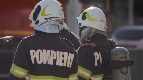 Bucharest,,Romania,-,October,18,,2022:,Romanian,Firefighters,(pompieri),During